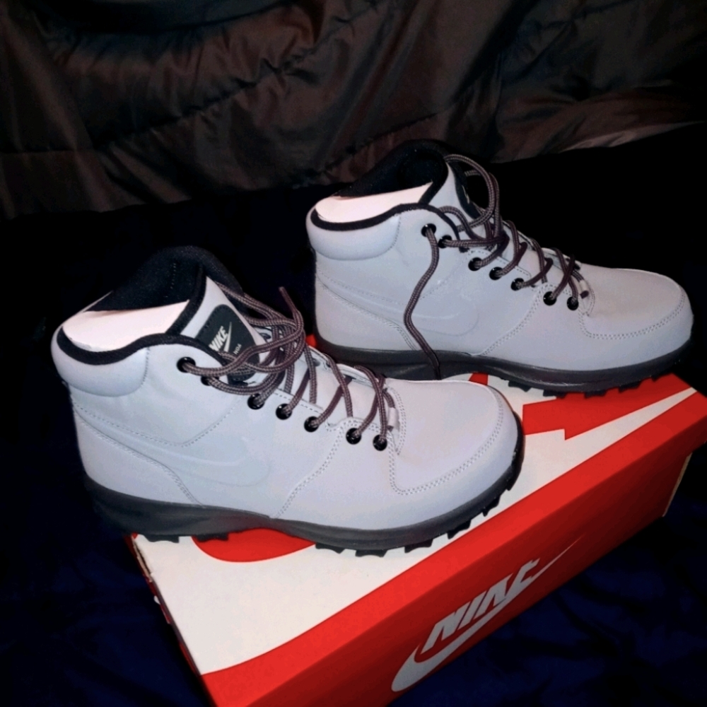 Nike boots
